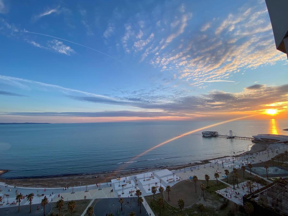 City Center& Sea View Apartment دراس المظهر الخارجي الصورة